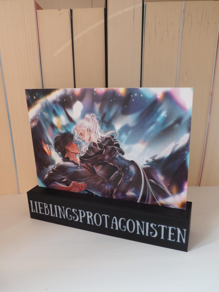 Character Card Stand Querformat – Produktbild 4