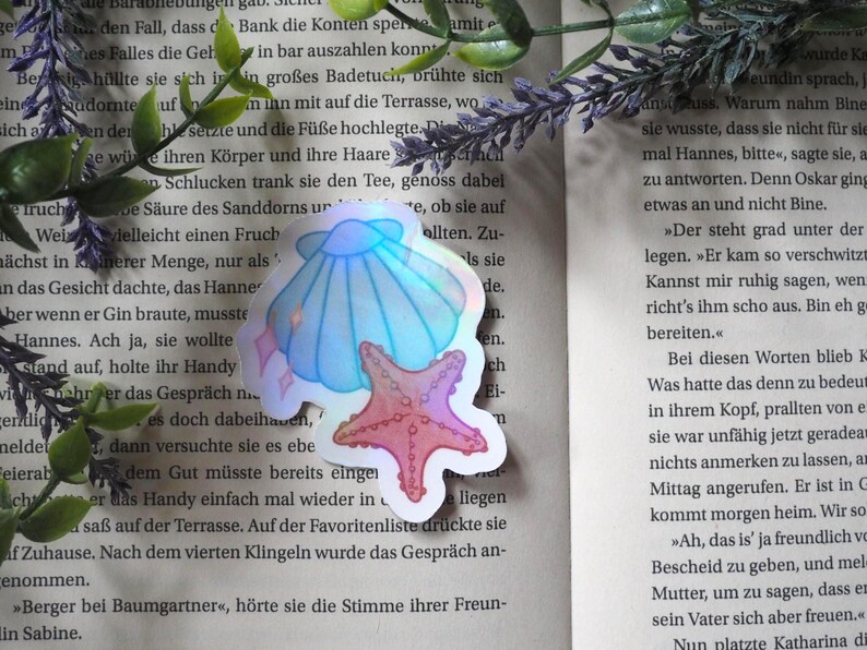 Bookish Summer Holo Sticker Set mit Muschel und Summer Reading Motiven – Produktbild 4