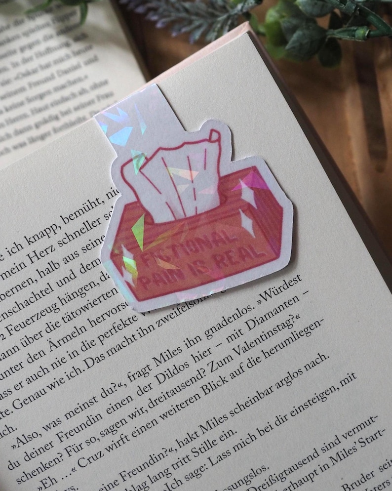 Magnetisches bookish Lesezeichen mit Holo Effekt – Produktbild 3